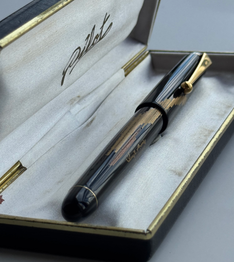 Pilot Maki-e / Lacquer Ware Dolma Kalem — Kutulu